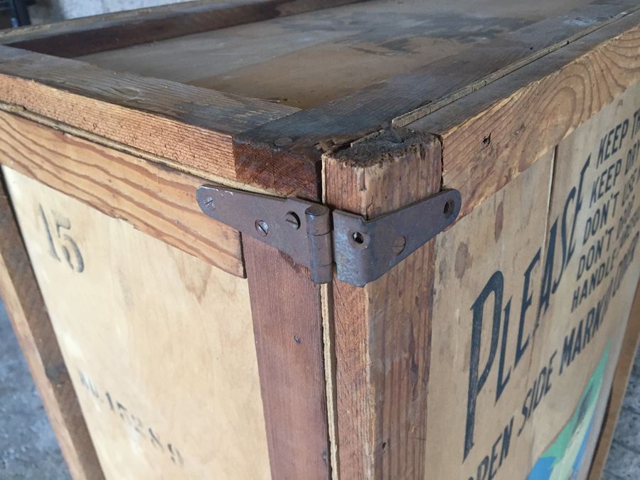 Large Vintage Brunswick Radio Corporation Shipping Crate - Convert To Cabinet - Great Prop - RARE [Photo 13]