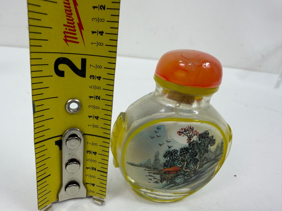 Just Added - Vintage Chinese Reverse Painted Glass Snuff Bottle With Yellow Overlay And Red Stopper 2'H [Photo 7]