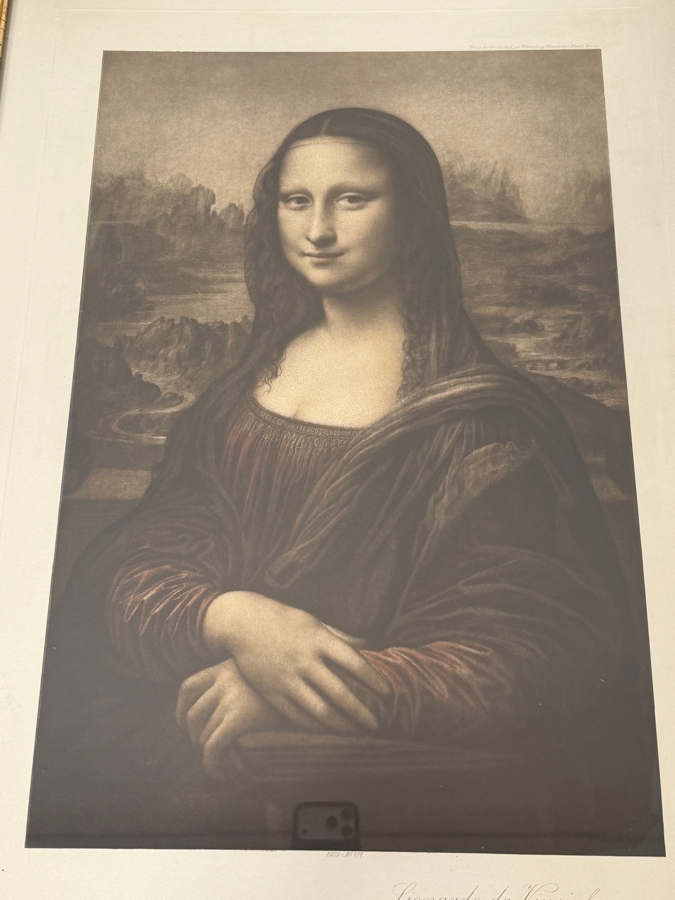 Antique 1909 Print Of 'Mona Lisa' By Leonardo Da Vinci Published In Berlin, Germany By Verlag Der Gesellschaft Zur Verbreitung Klassischer Kunst (Publisher Of The Society For The Distribution Of Classical Art) No. 171 14.5 X 22 Framed 25 X 35 [Photo 27]