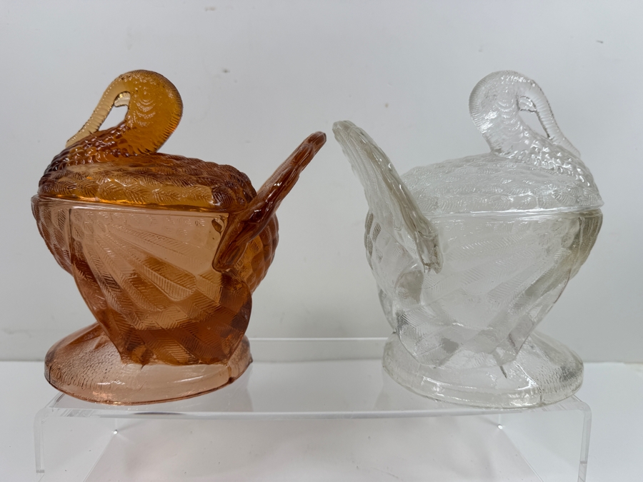 Just Added - Pair Of LE Smith Glass Turkey Candy Dishes 6.5'W X 7'H [Photo 3]