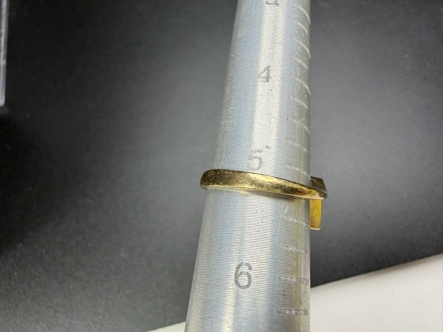 14k Gold Diamond Ring Set With (4) 2mm Round Brilliant Diamonds Est. 0.1cttw Size 5.25 2.9g Retails $1,400 [Photo 7]