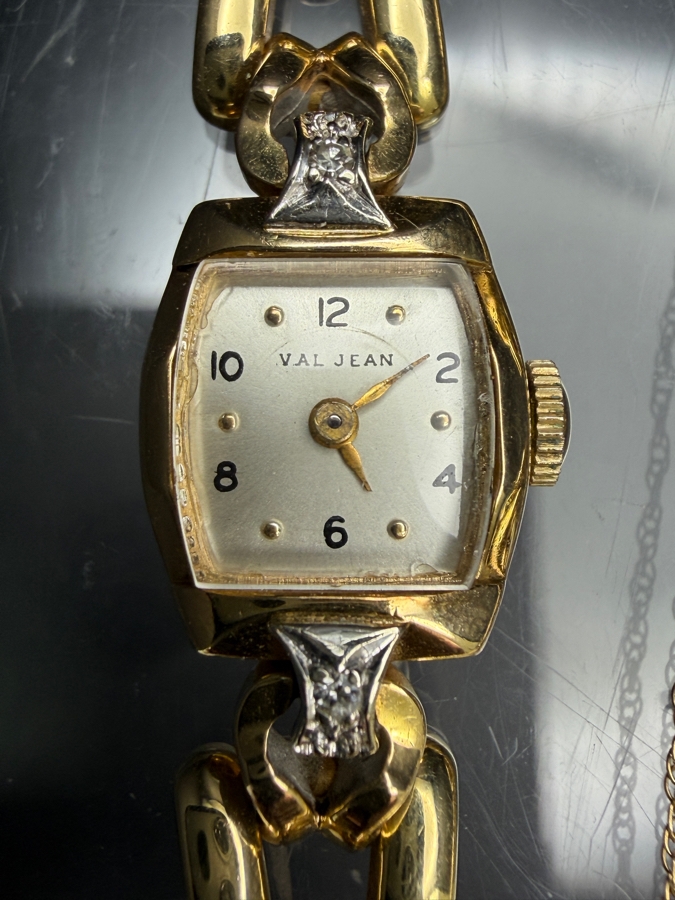 14k Gold 'Val Jean' Mechanical Watch With (2) 1.4mm Single Cut Diamonds 17 Jewels And 14k Gold Watch Band 21.9g Retails $6,400 [Photo 4]