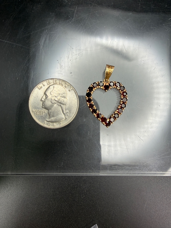 14k Gold Italian Heart Shape Pendant Accented With (20) 2.2mm Round Garnets 2.9g [Photo 5]