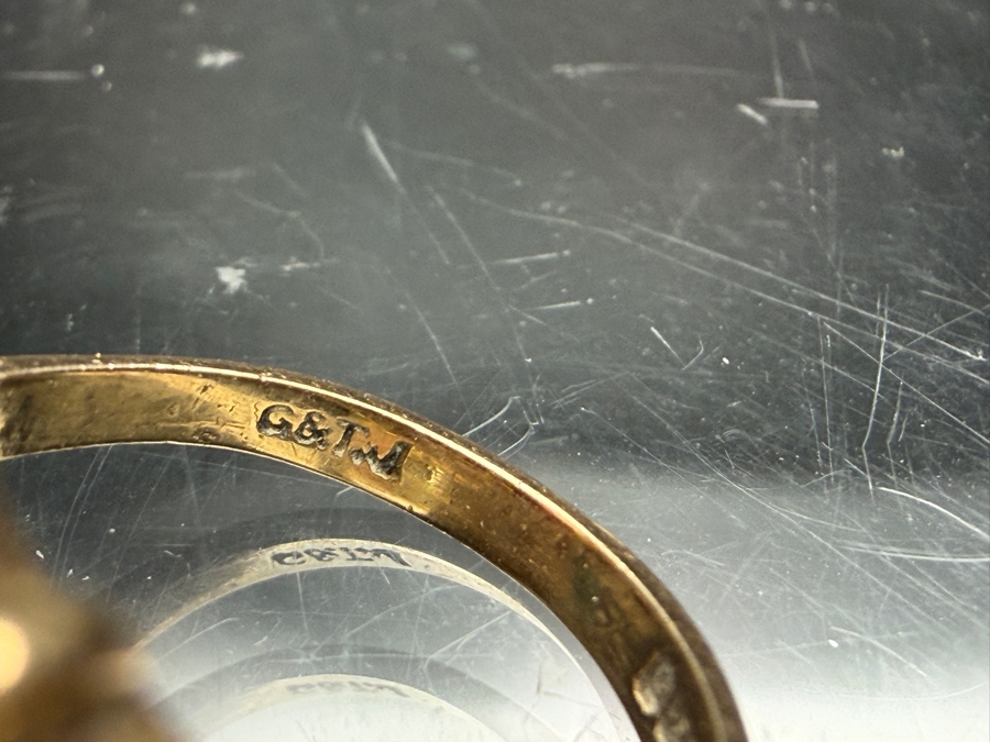 9k Gold Garnet Ring With (1) 7.2mm Garnet And (10) 3mm Round Garnets Size 4 4.5g Retails $1,000 [Photo 7]