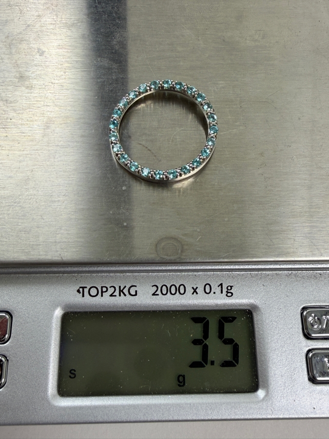 18k Gold Pendant Set With Blue Stones 1'W 3.5g Retails $1,800 [Photo 6]