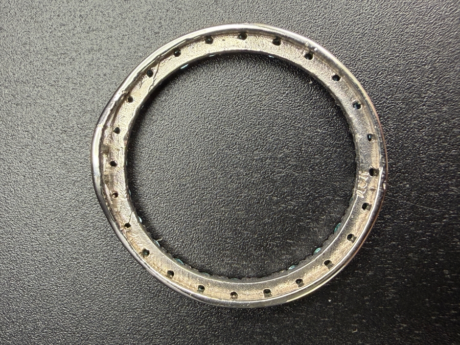 18k Gold Pendant Set With Blue Stones 1'W 3.5g Retails $1,800 [Photo 3]