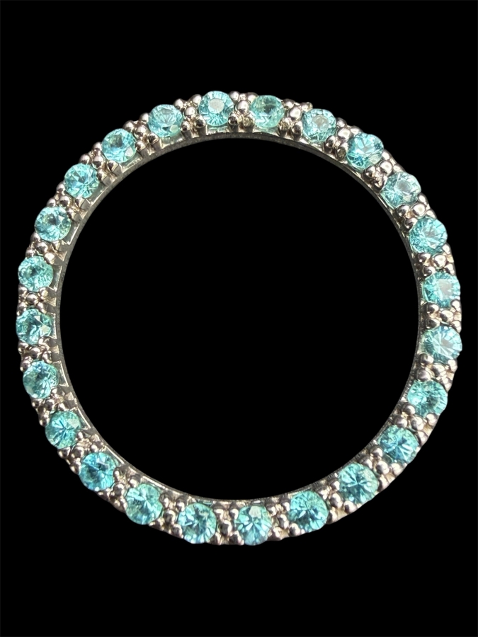 18k Gold Pendant Set With Blue Stones 1'W 3.5g Retails $1,800