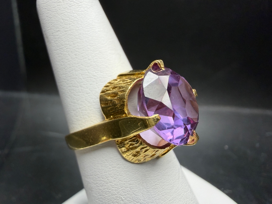 18k Gold Ring Set With A 12mm Round Synthetic Color Change Corundum Size 6 6.8g Retails $3,000 [Photo 8]