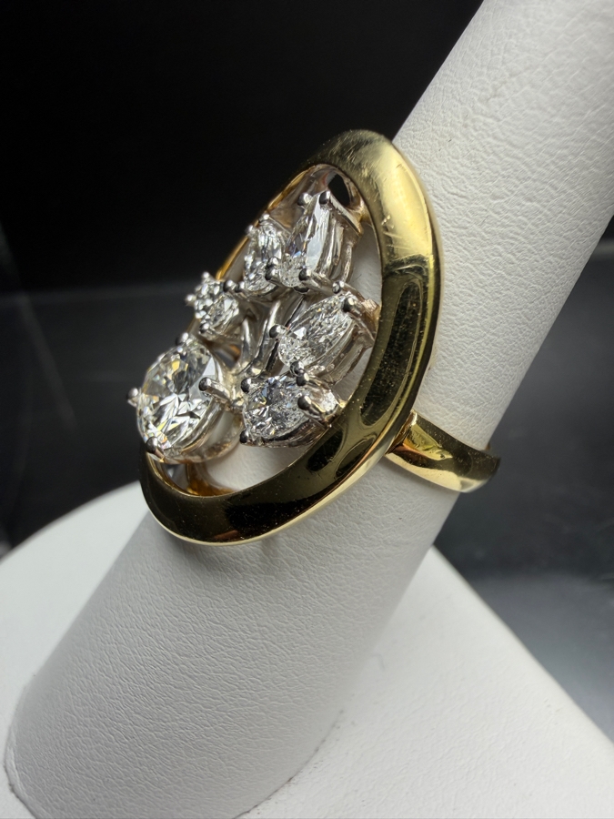 14k Gold Diamond Ring With (1) 6.5mm Round Brilliant Cut Diamond Est. 1ct F-G / SI1-VS2 Accented With (4) 5x3mm Pear Shape Diamonds F-G Est. .80cttw Size 6.5 8.1g Retails $12,100 [Photo 8]