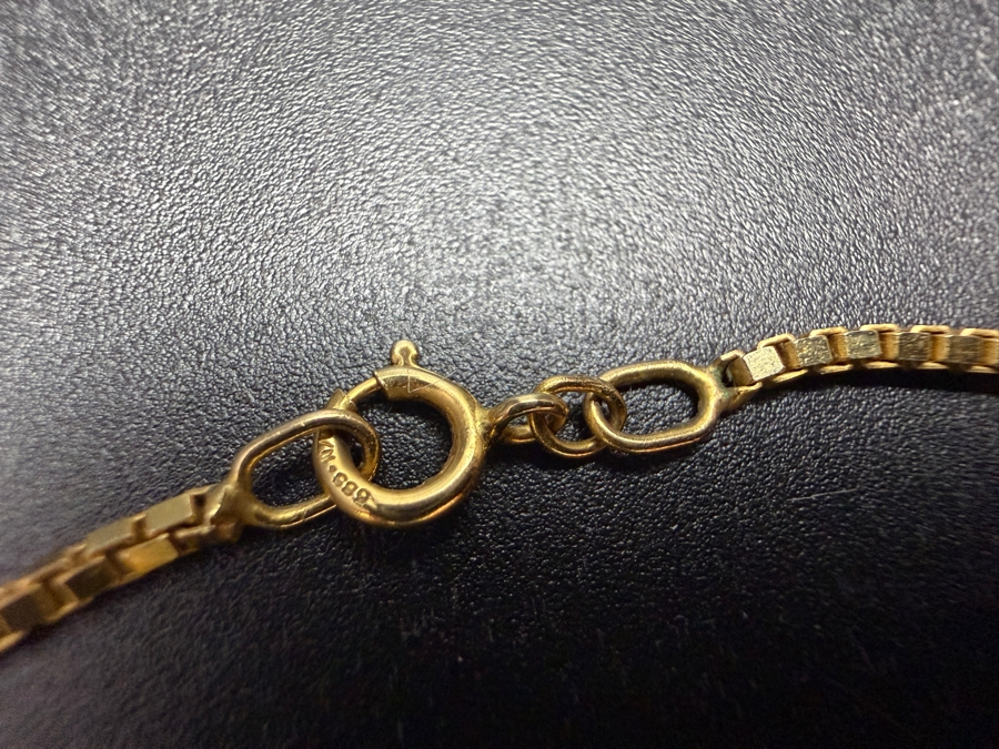 14k Gold Heart Pendant With 14k Gold 18' Chain Necklace 11.2g [Current Gold Melt Value Is $1,006] [Photo 6]