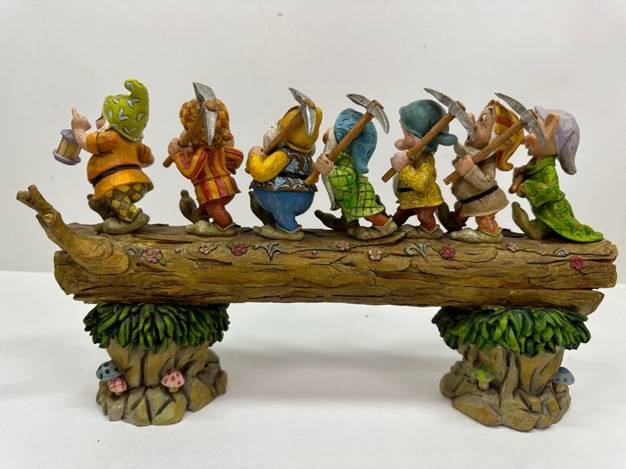 Just Added - Vintage 2004 Walt Disney Showcase Collection Jim Shore Designs 'Homeward Bound' Snow White & The Seven Dwarfs #4005434 13.5'W X 8'H [Photo 4]