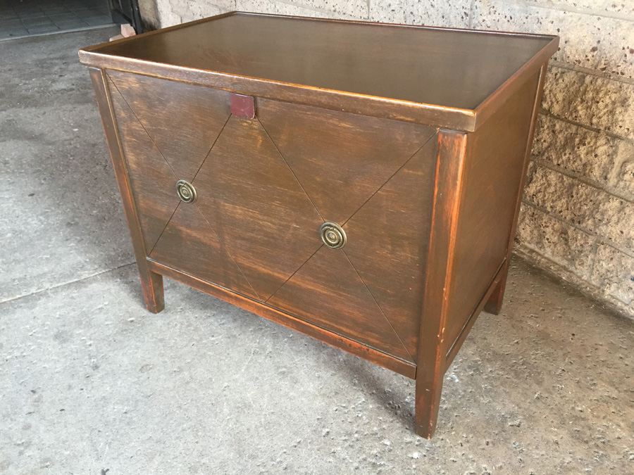 Mid-Century Vinyl Record Storage Cabinet [Photo 2]