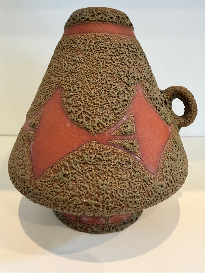 Vintage Mid-Century Modern Fat Lava West German Art Pottery Jug Vase By ES Keramik (Emons & Sohne) 1517/75 6.5'H [Photo 4]