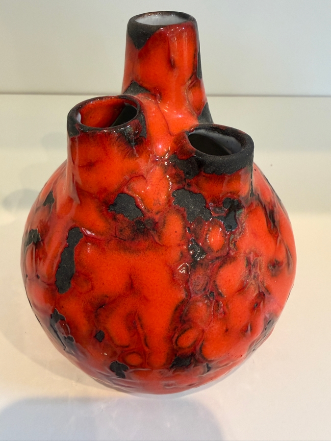 Vintage Mid-Century Modern Fat Lava West German Art Pottery Chimney Vase By P-Keramik Featuring A Glossy Red Glaze Over A Matte Black Ground Model 25 4.75'H [Photo 4]