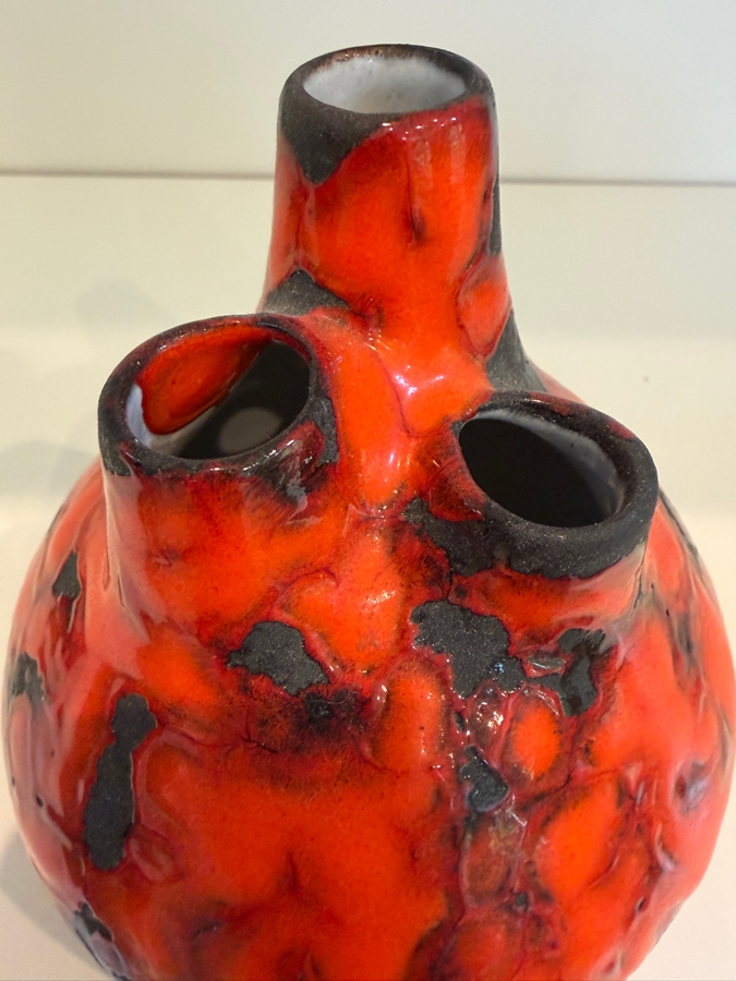 Vintage Mid-Century Modern Fat Lava West German Art Pottery Chimney Vase By P-Keramik Featuring A Glossy Red Glaze Over A Matte Black Ground Model 25 4.75'H [Photo 5]