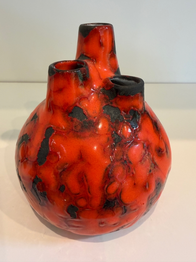 Vintage Mid-Century Modern Fat Lava West German Art Pottery Chimney Vase By P-Keramik Featuring A Glossy Red Glaze Over A Matte Black Ground Model 25 4.75'H [Photo 2]