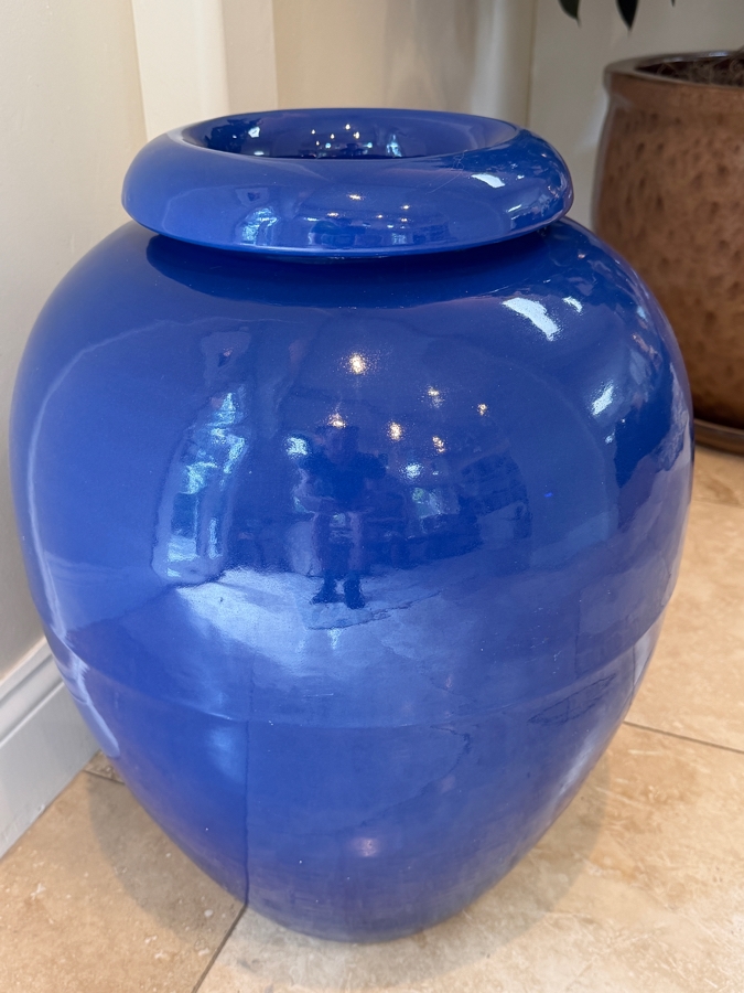 Vintage Bauer Pottery Cobalt Blue Oil Jar, Large 22-Inch Art Deco Floor Vase, Iconic Shape #100, Mid-Century California Art Pottery, Circa 1930s-1940s 16'W X 22'H [Photo 2]