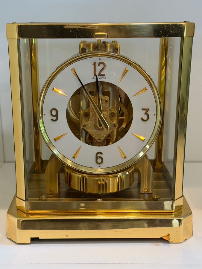Working Vintage Jaeger-LeCoultre Atmos Perpetual Motion Mantel Clock, Gilt Brass And Glass Case, Swiss 15-Jewel Caliber 528 Movement, Mid-Century Luxury Timepiece, Circa 1960s-1970s 8.5'W X 6.5'D X 9.5'H [Photo 4]