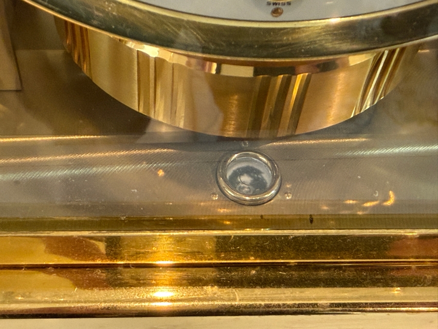 Working Vintage Jaeger-LeCoultre Atmos Perpetual Motion Mantel Clock, Gilt Brass And Glass Case, Swiss 15-Jewel Caliber 528 Movement, Mid-Century Luxury Timepiece, Circa 1960s-1970s 8.5'W X 6.5'D X 9.5'H [Photo 8]