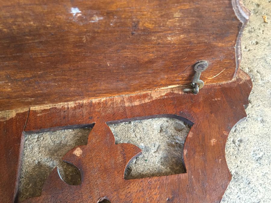 Vintage Corner Wall Shelf Unit With Hinge [Photo 3]