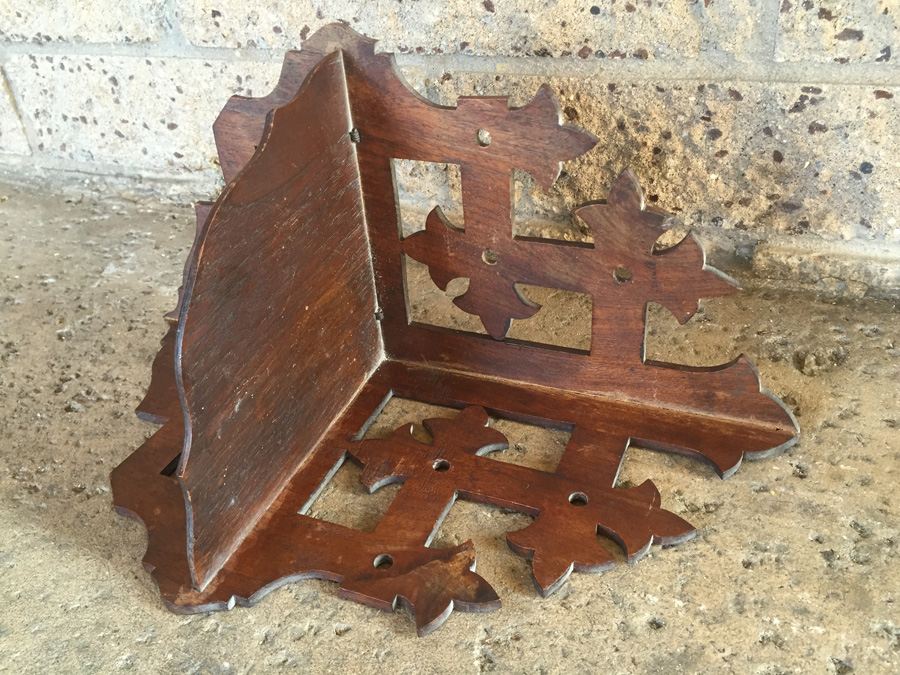 Vintage Corner Wall Shelf Unit With Hinge [Photo 5]