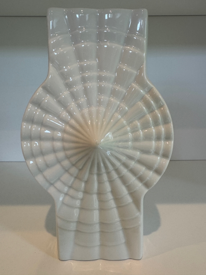 Vintage Winterling Mühlbach West Germany White Op-Art Spiderweb Porcelain Vase 8.5'H [Photo 2]