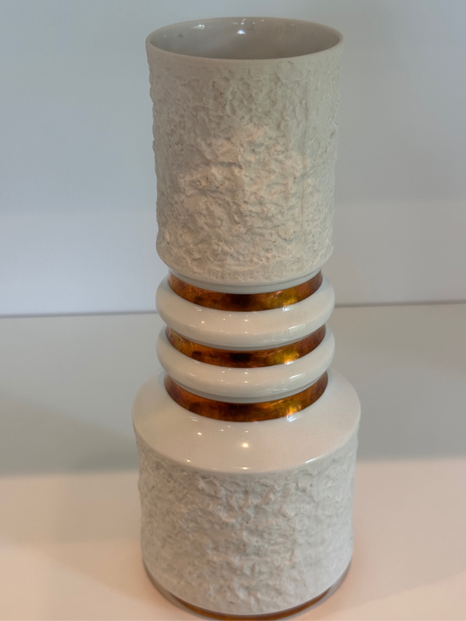 Vintage Royal Porzellan Bavaria KPM Mid-Century Modern Bisque Porcelain Vase With Bark Texture And Bronze Rings [Photo 3]