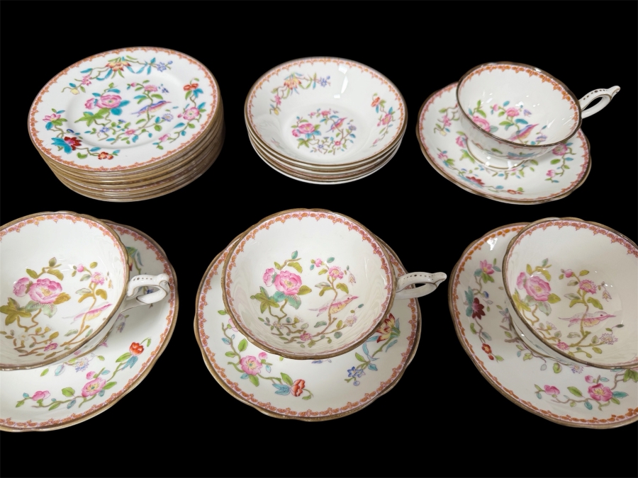 Vintage Hand Painted Coalport 'Pembroke' 6316 Bone China Made In England