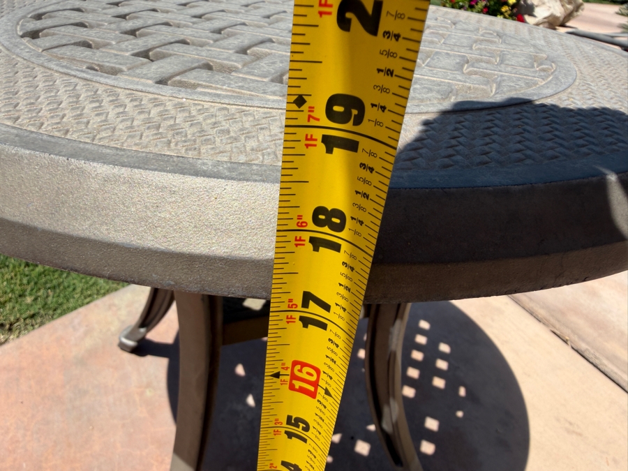 Round Cast Aluminum Outdoor Patio Side Table With Decorative Basket-Weave Top And Curved Legs 20'W X 19'H [Photo 6]