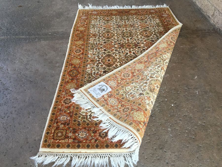 Hand Wooven Oriental Indian Wool Rug - 5' x 3' - Browns [Photo 9]