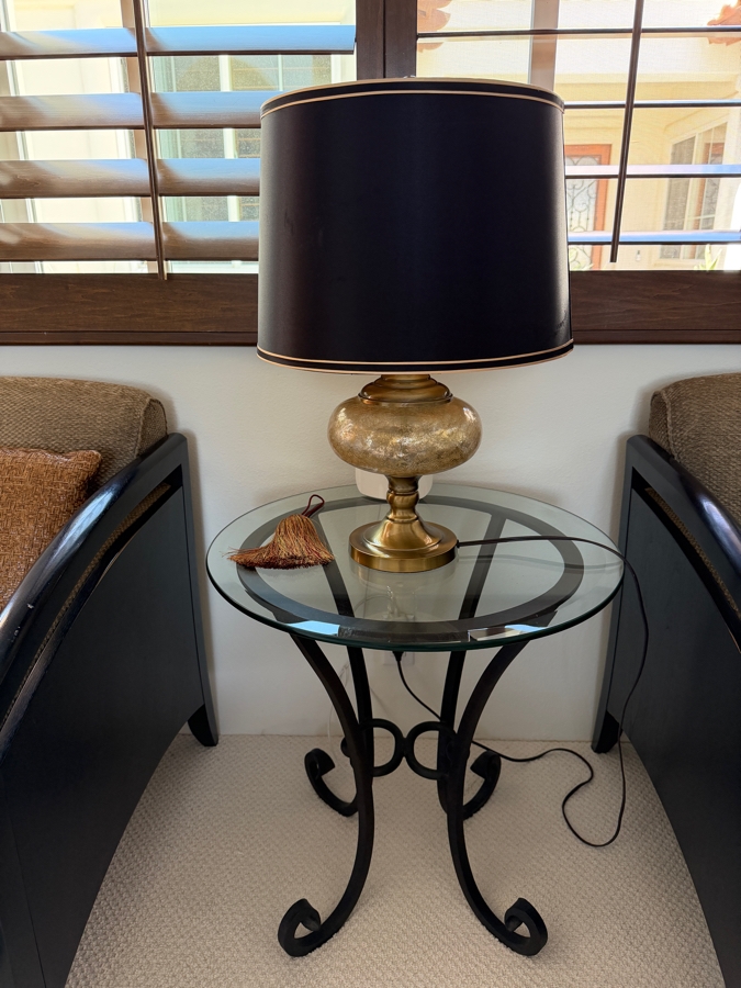 Vintage Hollywood Regency-Style Brass Urn Lamp With Round Wrought Iron and Glass End Table (24'W X 24'H) [Photo 2]