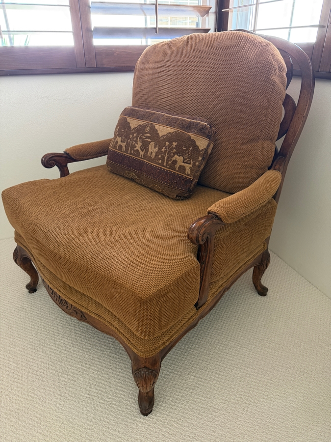 Vintage French Provincial Louis XV Style Armchair With Gold Chenille And Wooden Frame 34'W X 34'D X 42'H [Photo 5]