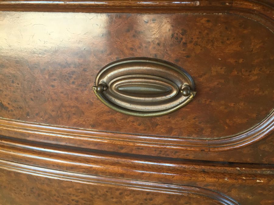 Vintage 3-Drawer Dresser With Marble Top [Photo 5]