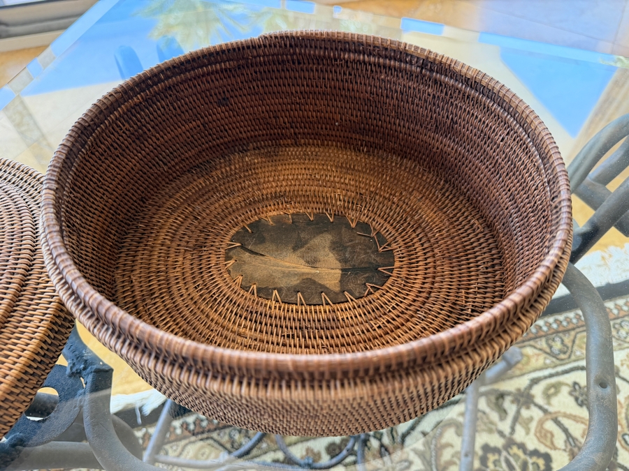 Vintage Indonesian Hand-Woven Rattan Basket With Hand-Carved Wood Lizard Finial 10.5'W X 9'D X 7.5'H [Photo 5]