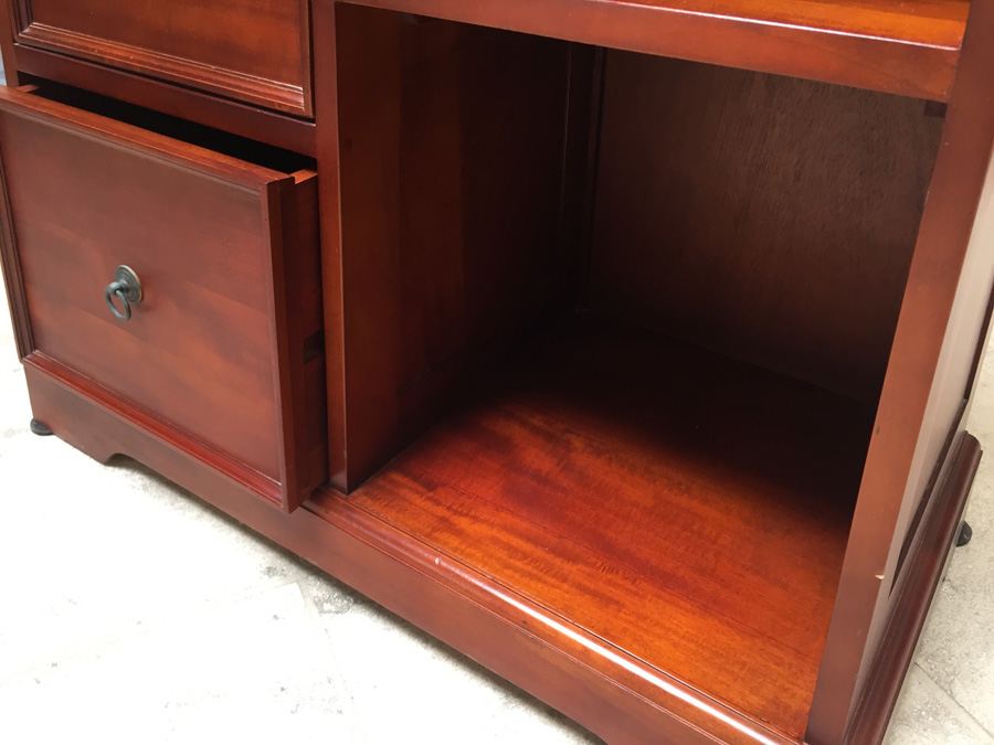 Contemporary Wooden Storage Cabinet [Photo 6]