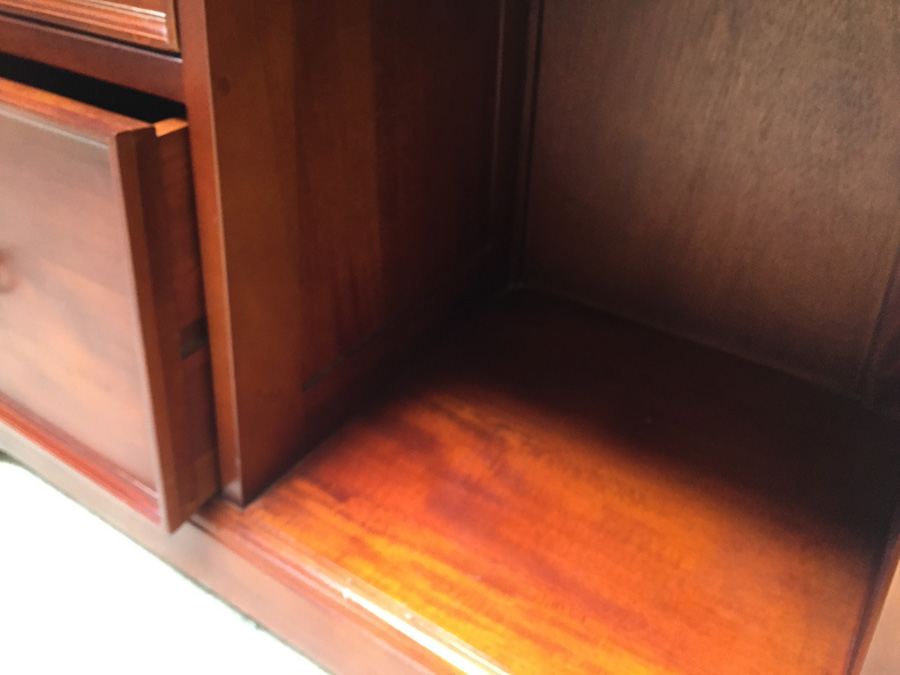 Contemporary Wooden Storage Cabinet [Photo 5]