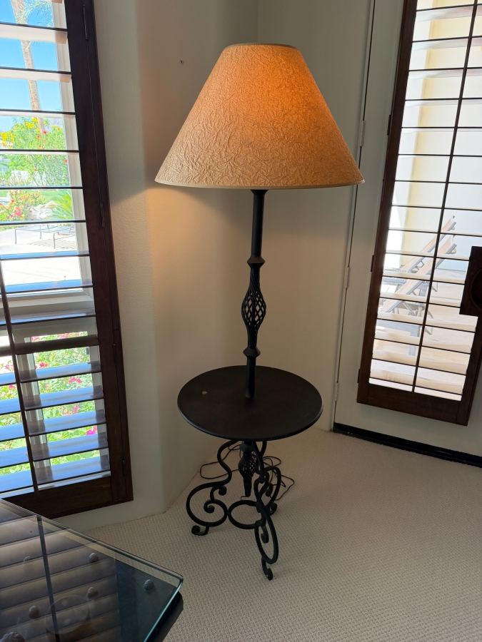 Mediterranean Wrought Iron Floor Lamp With Integrated Accent Table And Textured Shade 67'H [Photo 2]