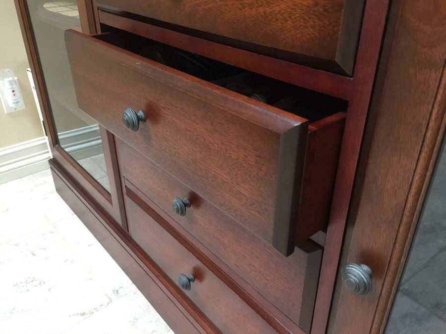 Pottery Barn Buffet [Photo 5]