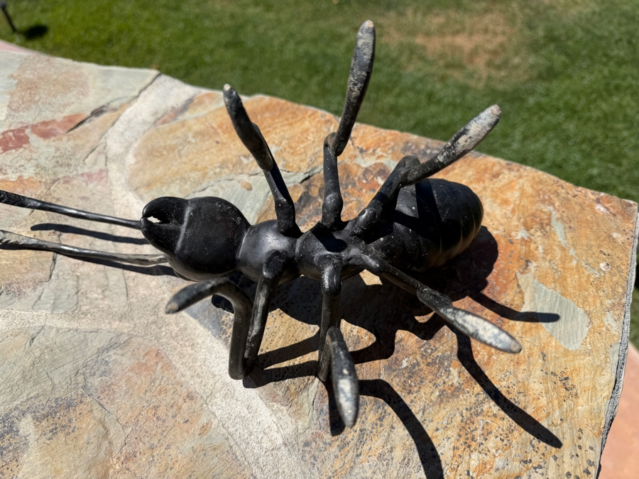 Large Cast Iron Ant Garden Sculpture With Dark Bronze Finish 13'W [Photo 5]