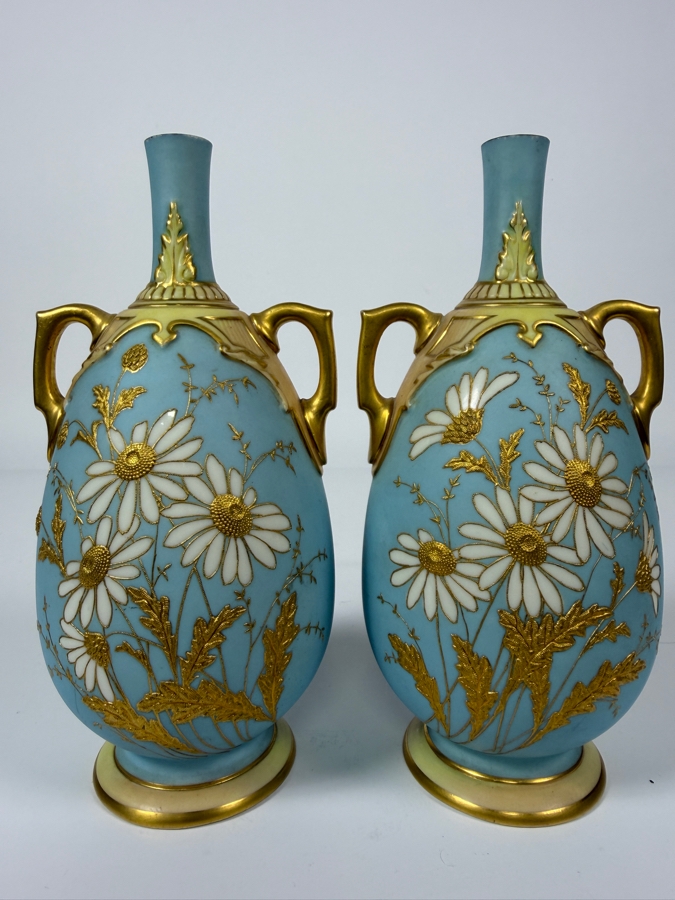 Just Added - Pair Of Antique Royal Worcester Hand-Painted Porcelain Daisy Vases Featuring Gold Moriage Decoration, Twin Gilded Handles, And Royal Worcester Backstamp No. 1762, Produced In England 7.5'H [Photo 3]