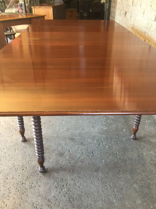 Vintage Pennsylvania House Drop Leaf Gate Leg Table With Beautifully Turned Legs And Two Leaves And Six Windsor Chairs [Photo 19]