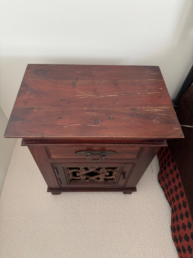 Pair Of Indian Carved Acacia Wooden Nightstands Bedside Tables With Single Drawer And Cabinet 24'W X 16'D X 30'H  [Photo 4]