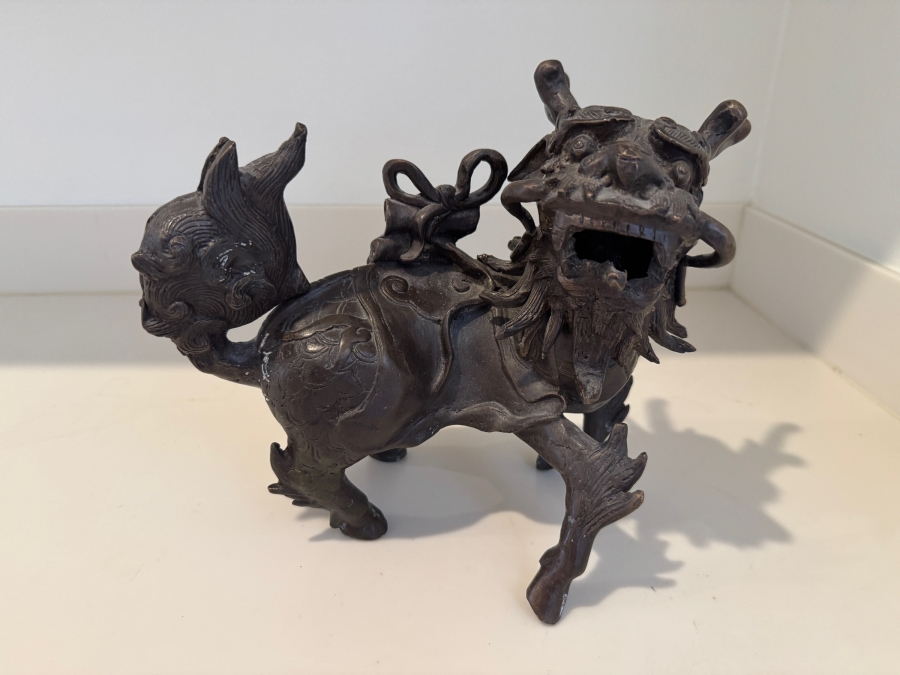 Two-Piece Vintage Japanese Bronze Komainu Shishi Incense Burner With Removable Head And Ribbon-Tied Saddlecloth [Photo 2]
