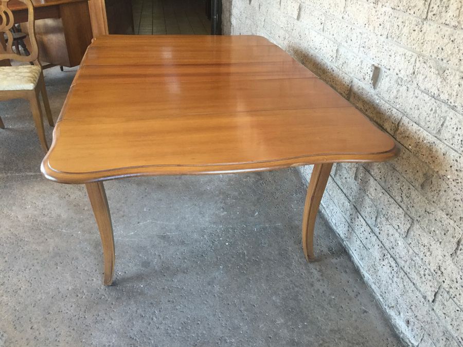 Vintage Bernhardt Chairs (3) And Table With One Leaf [Photo 16]