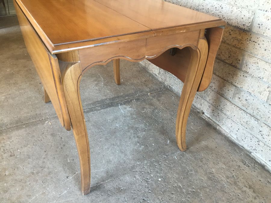 Vintage Bernhardt Chairs (3) And Table With One Leaf [Photo 10]