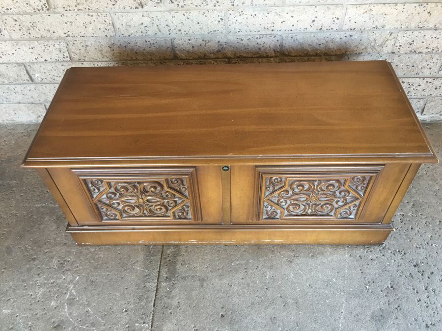 Vintage LANE Cedar Chest [Photo 7]