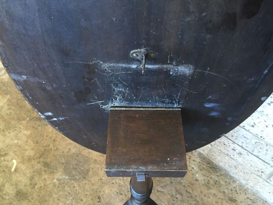 Tilt-Top Candlestand Table [Photo 12]