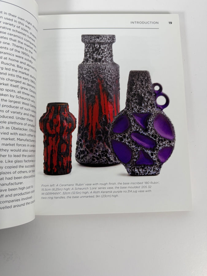 Just Added - Paperback Book Fat Lava: West German Ceramics Of The 1960s & 70s By Mark Hill [Photo 7]