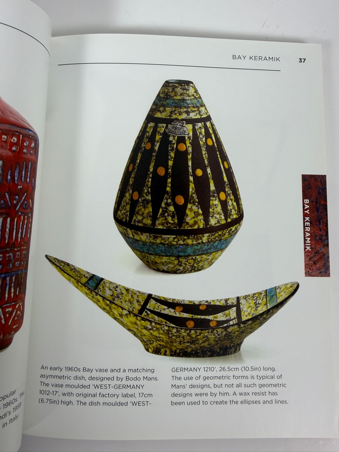 Just Added - Paperback Book Fat Lava: West German Ceramics Of The 1960s & 70s By Mark Hill [Photo 8]
