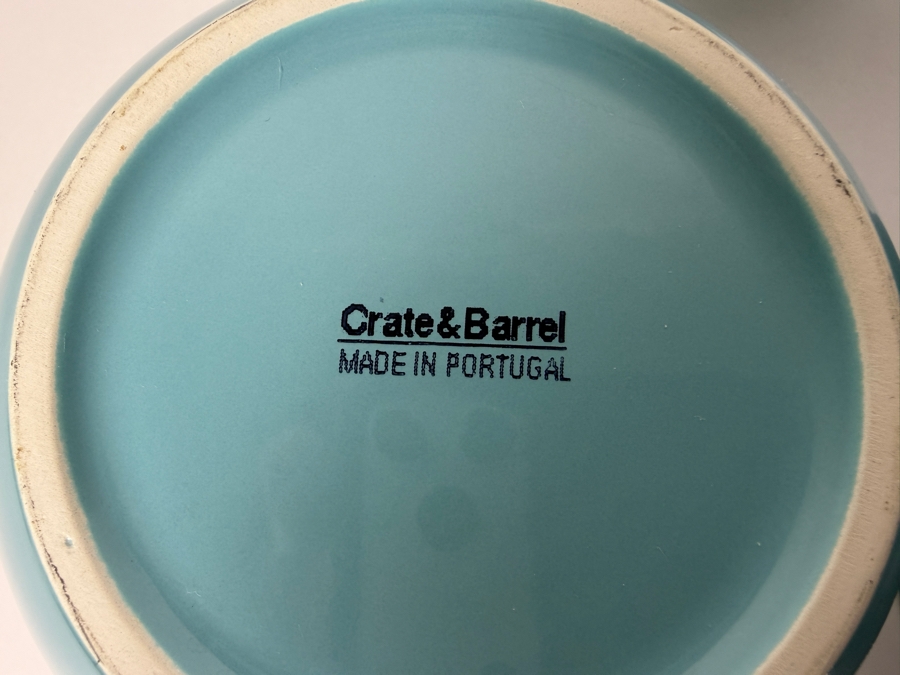 Just Added - Set Of Four Crate & Barrel Nesting Mixing Bowls Largest Is 9 3/8'W [Photo 5]